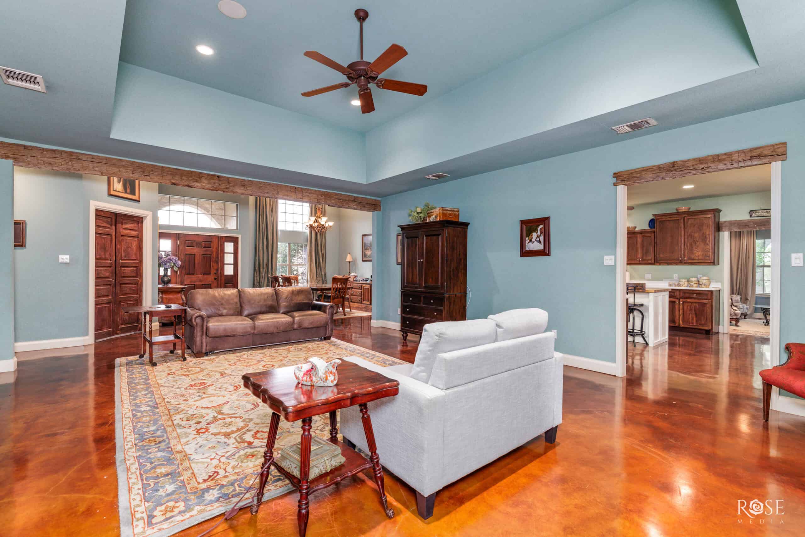 Charming Custom Home on 50 Acres – Just Minutes from Sonora,