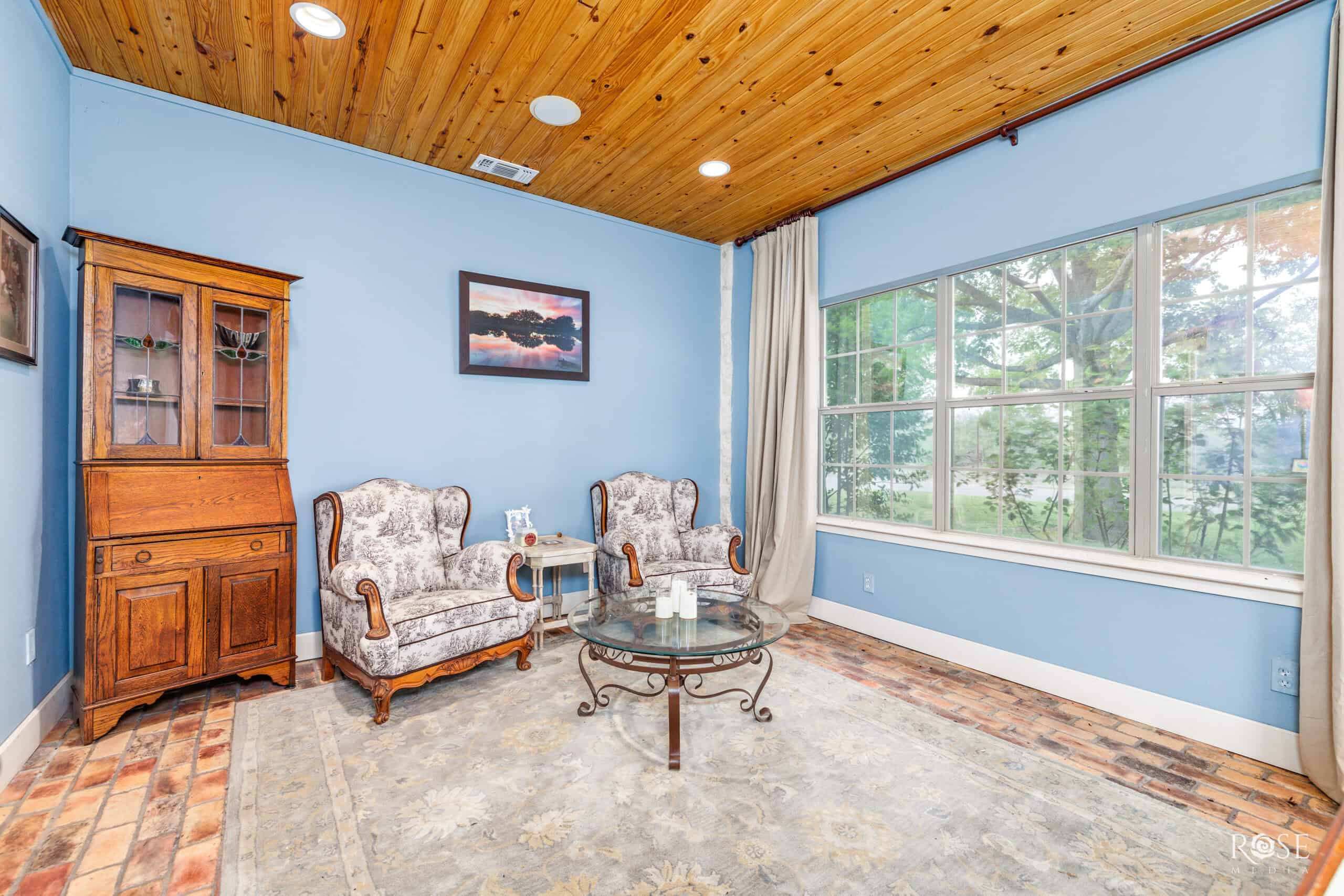 Charming Custom Home on 50 Acres – Just Minutes from Sonora,