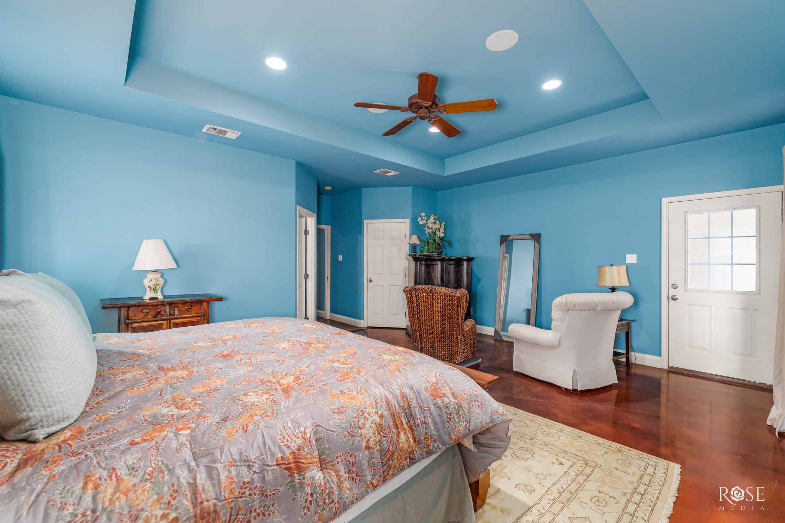 Charming Custom Home on 50 Acres – Just Minutes from Sonora,