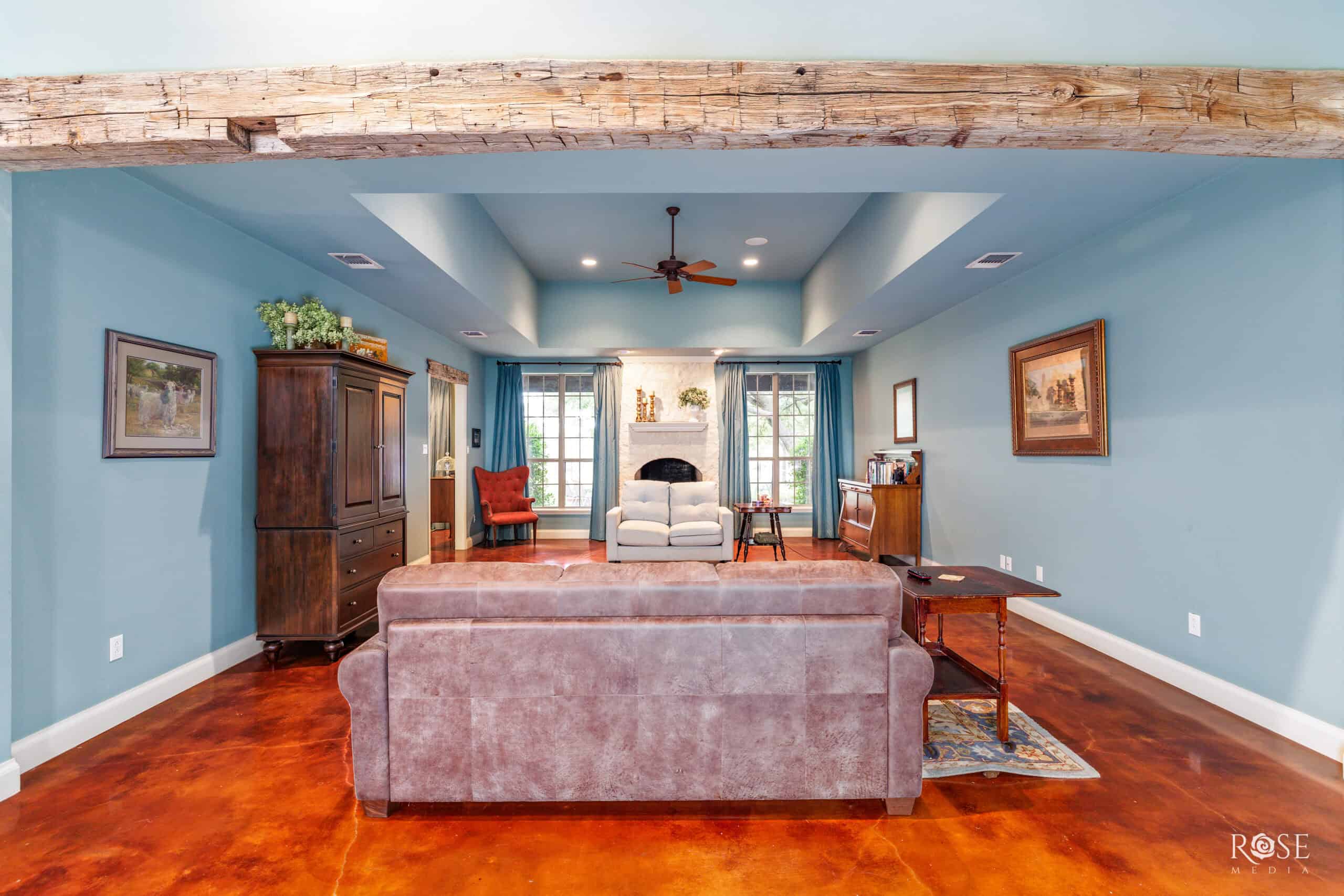 Charming Custom Home on 50 Acres – Just Minutes from Sonora,
