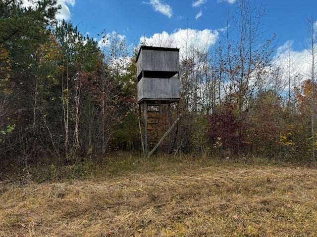 100+ Acres of Prime Hunting Land with Scenic Creek Views