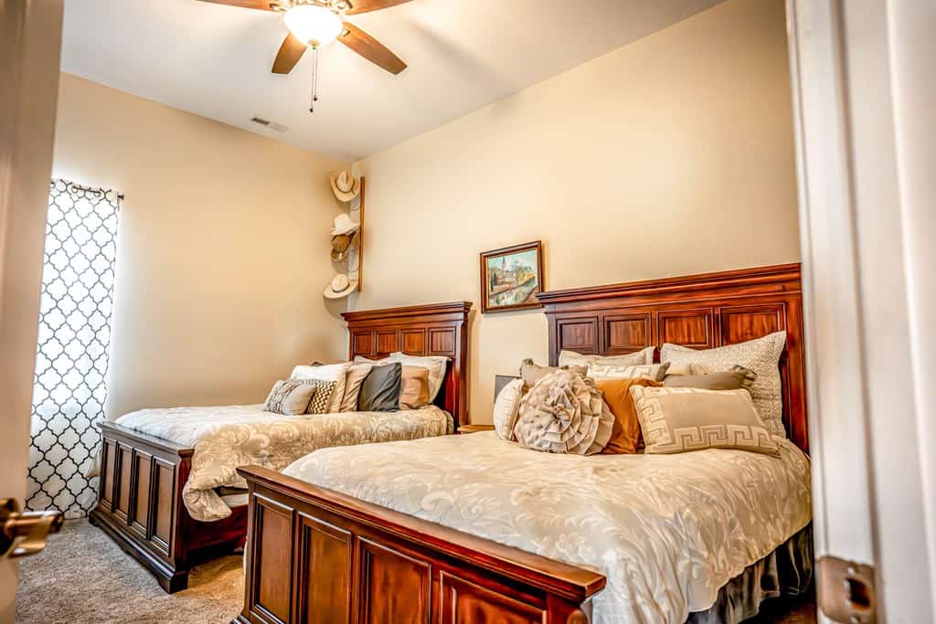 Central Virginia’s Premier Hunting Estate: 486 Acres