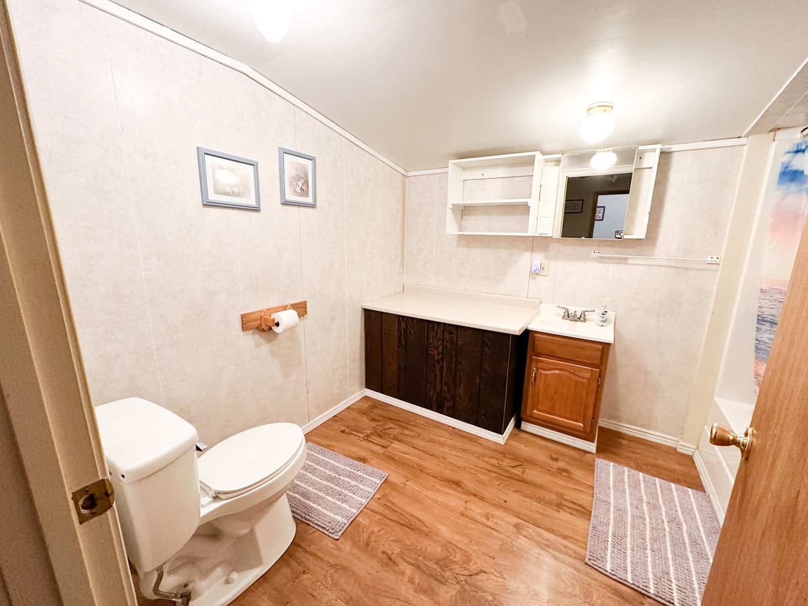 Home on 25.10 ± Acres for Sale in Jadwin, Missouri