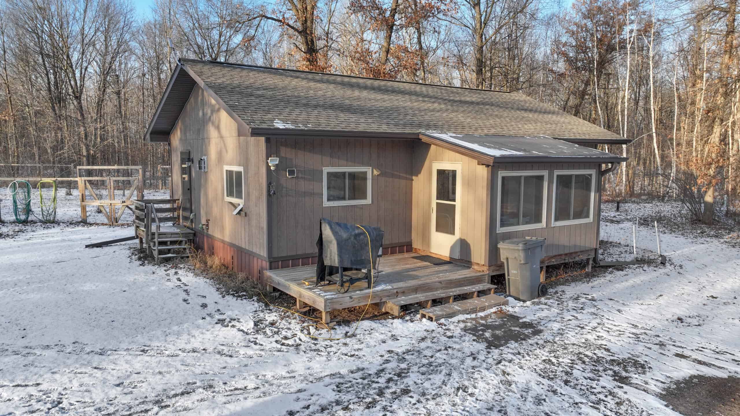 North Woods Hunting Camp for Sale in Rusk County, WI
