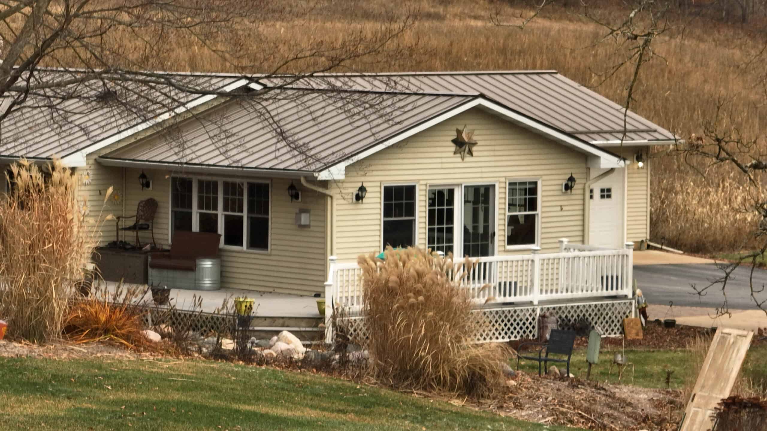 Charming Country Home with Trophy Whitetail Hunting in Juneau County, WI