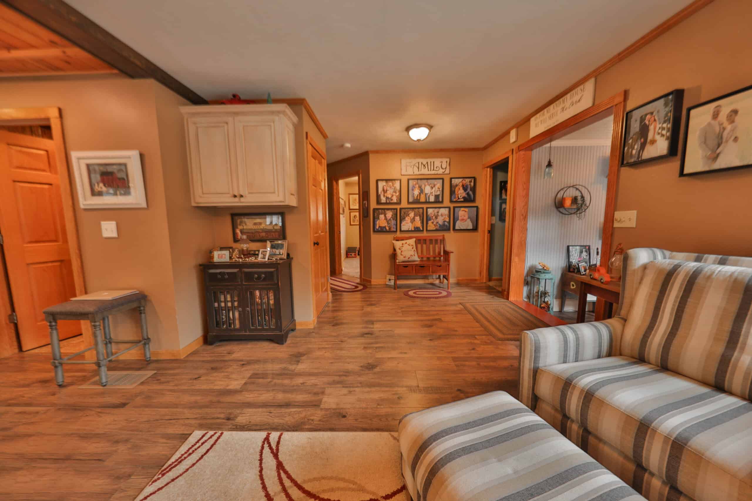 Charming Country Home with Trophy Whitetail Hunting in Juneau County, WI
