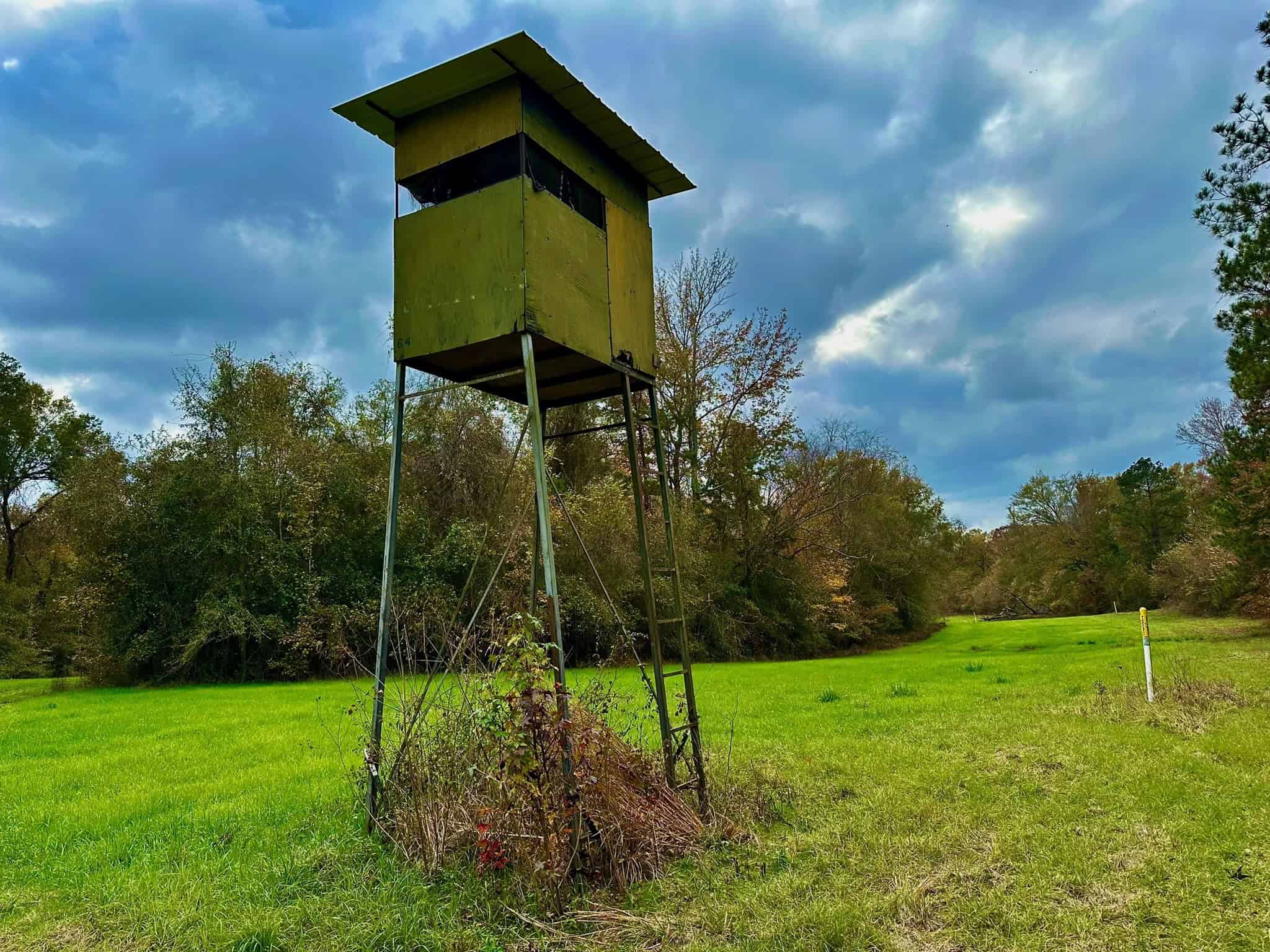 Duck and Deer Hunting Land for Sale with River Frontage