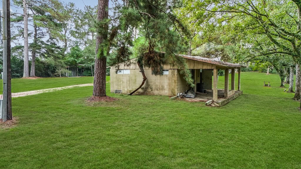 Investment Property/Weekend Getaway For Sale in South LA