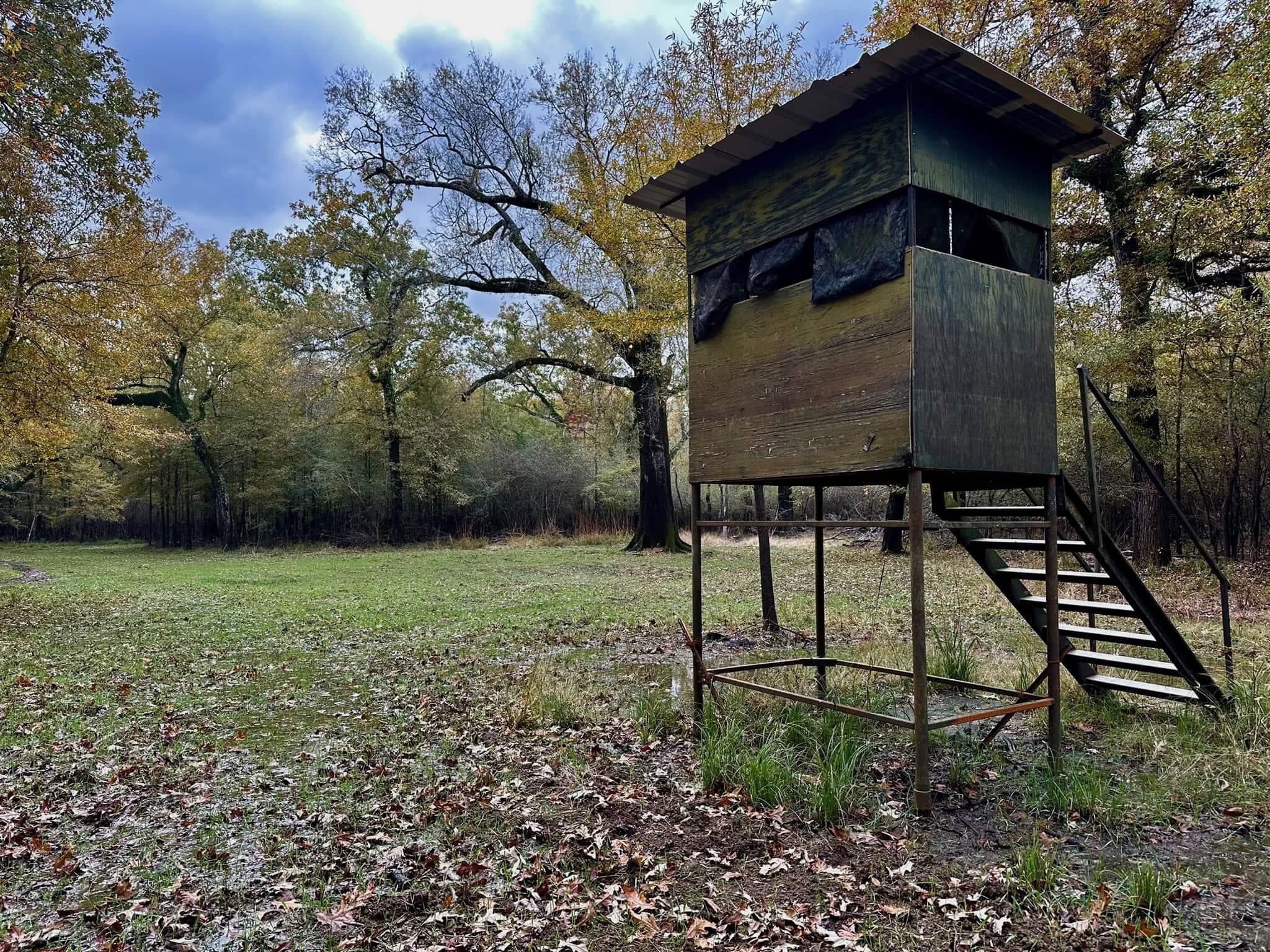 Duck and Deer Hunting Land for Sale with River Frontage