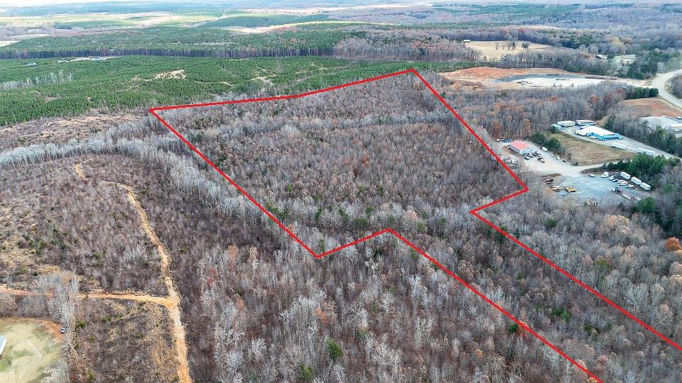 Hunting and Recreational Paradise: Dillwyn Land Opportunity, VA