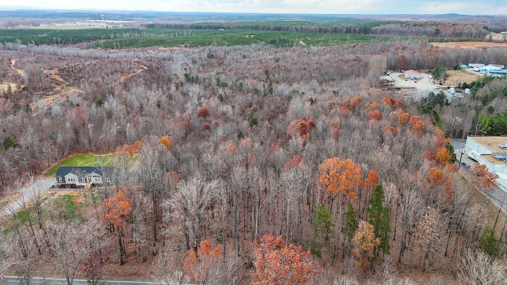 Hunting and Recreational Paradise: Dillwyn Land Opportunity, VA