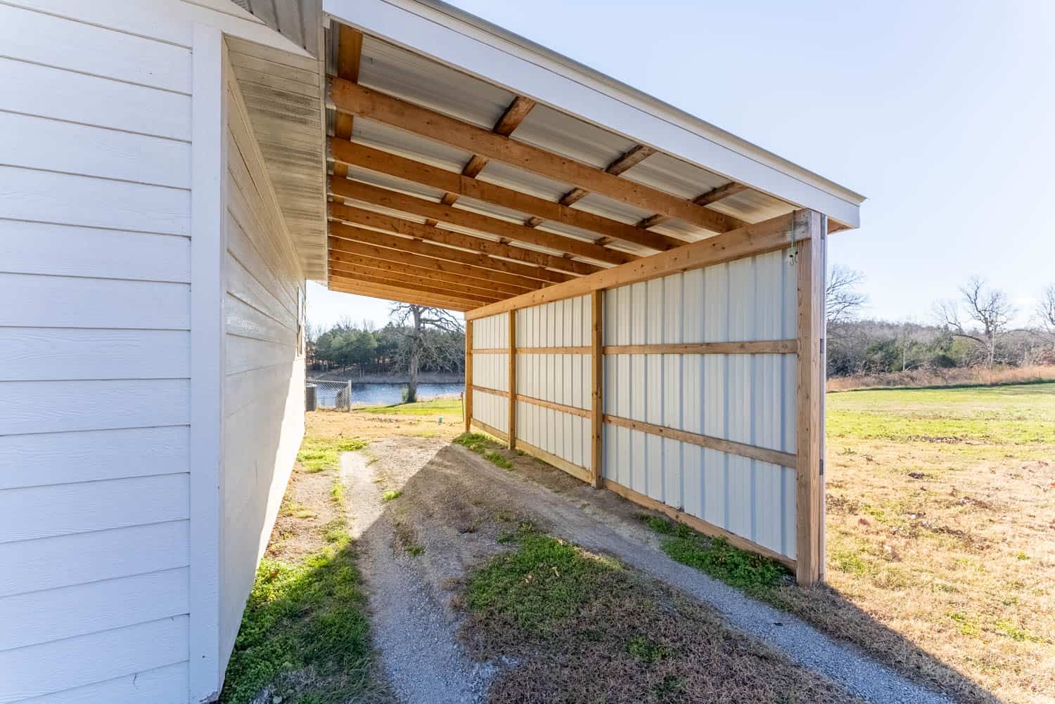COUNTRY HOME WITH SHOP AND 20 ACRES FOR SALE SALEM AR