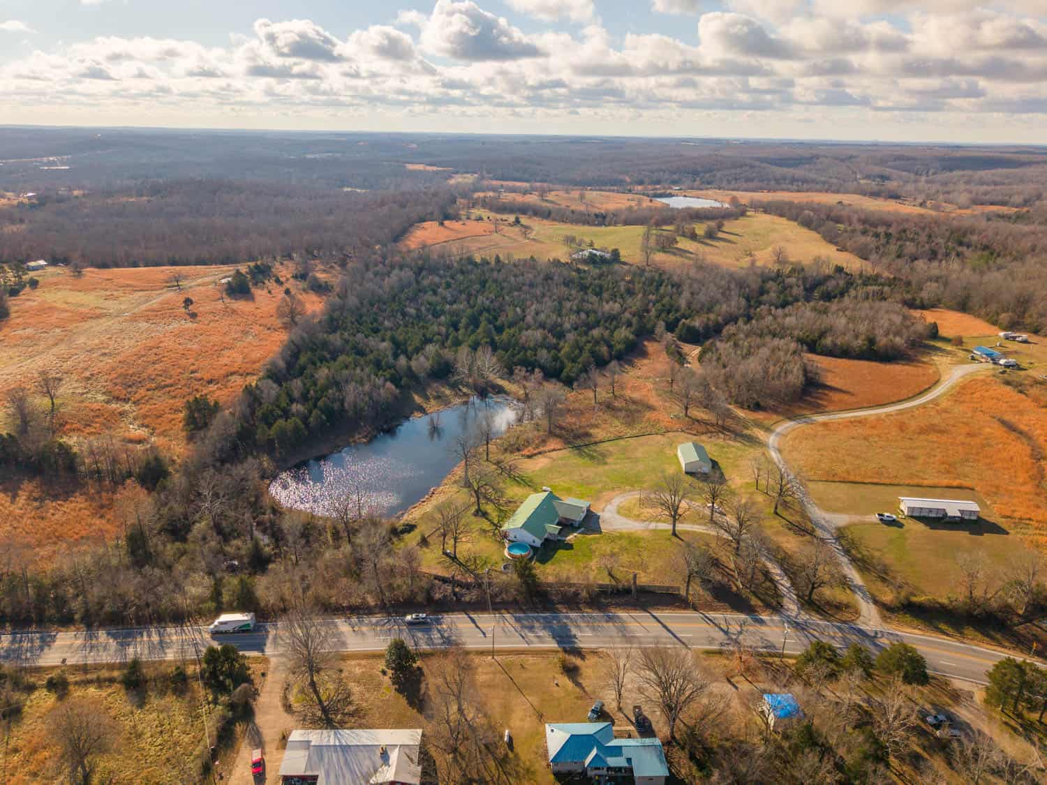 COUNTRY HOME WITH SHOP AND 20 ACRES FOR SALE SALEM AR