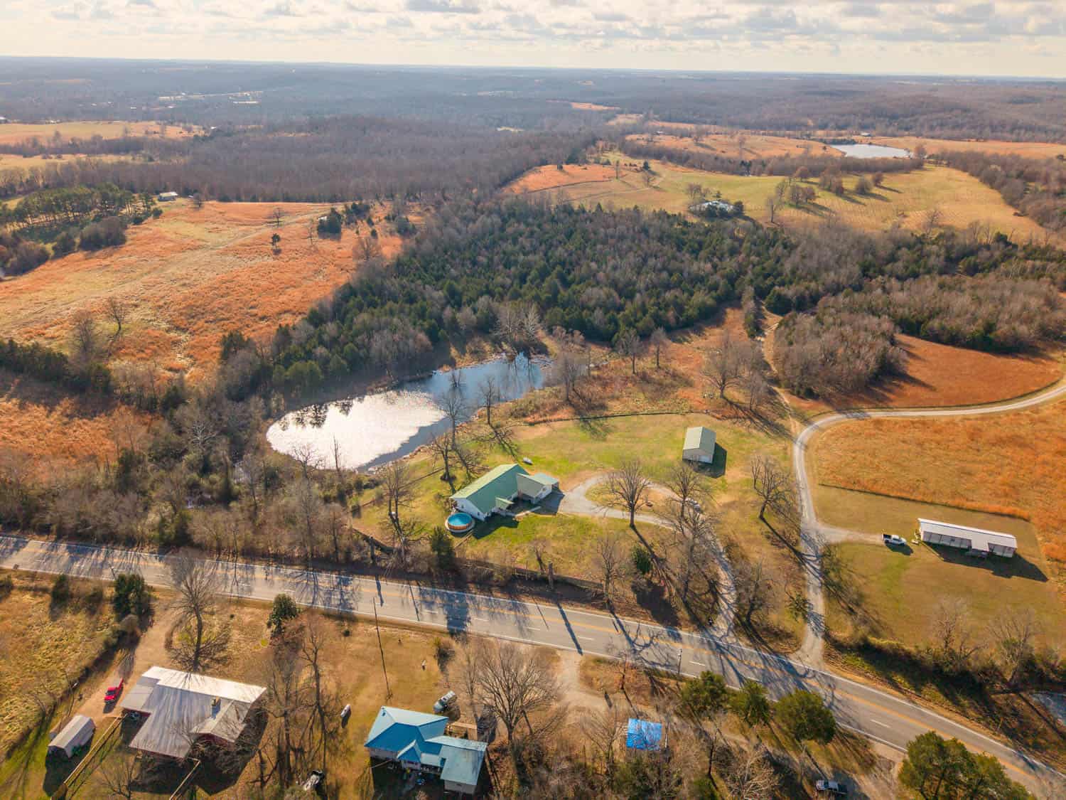 COUNTRY HOME WITH SHOP AND 20 ACRES FOR SALE SALEM AR