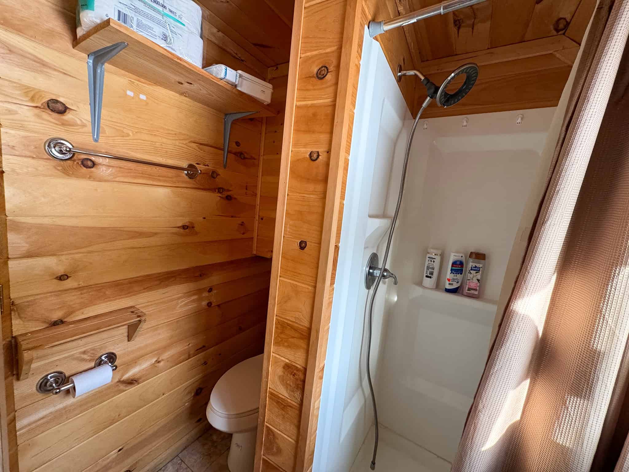 Secluded Cabin on 550 Acres with Stunning Views & Ultimate Privacy