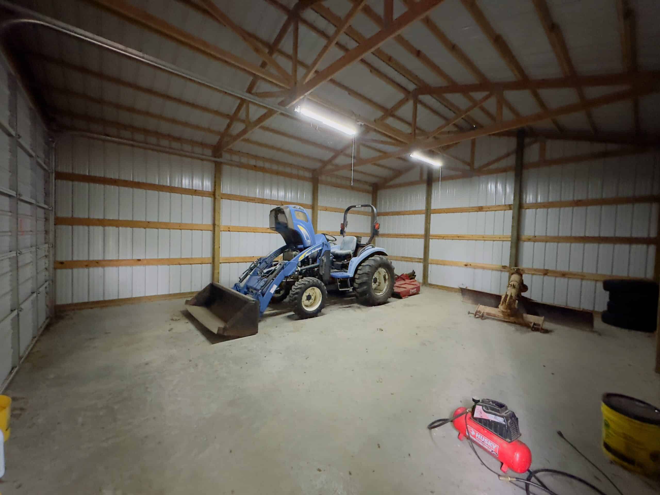 HOME WITH LARGE HUNTING ACREAGE AND FARMING LAND IN ARKANSAS