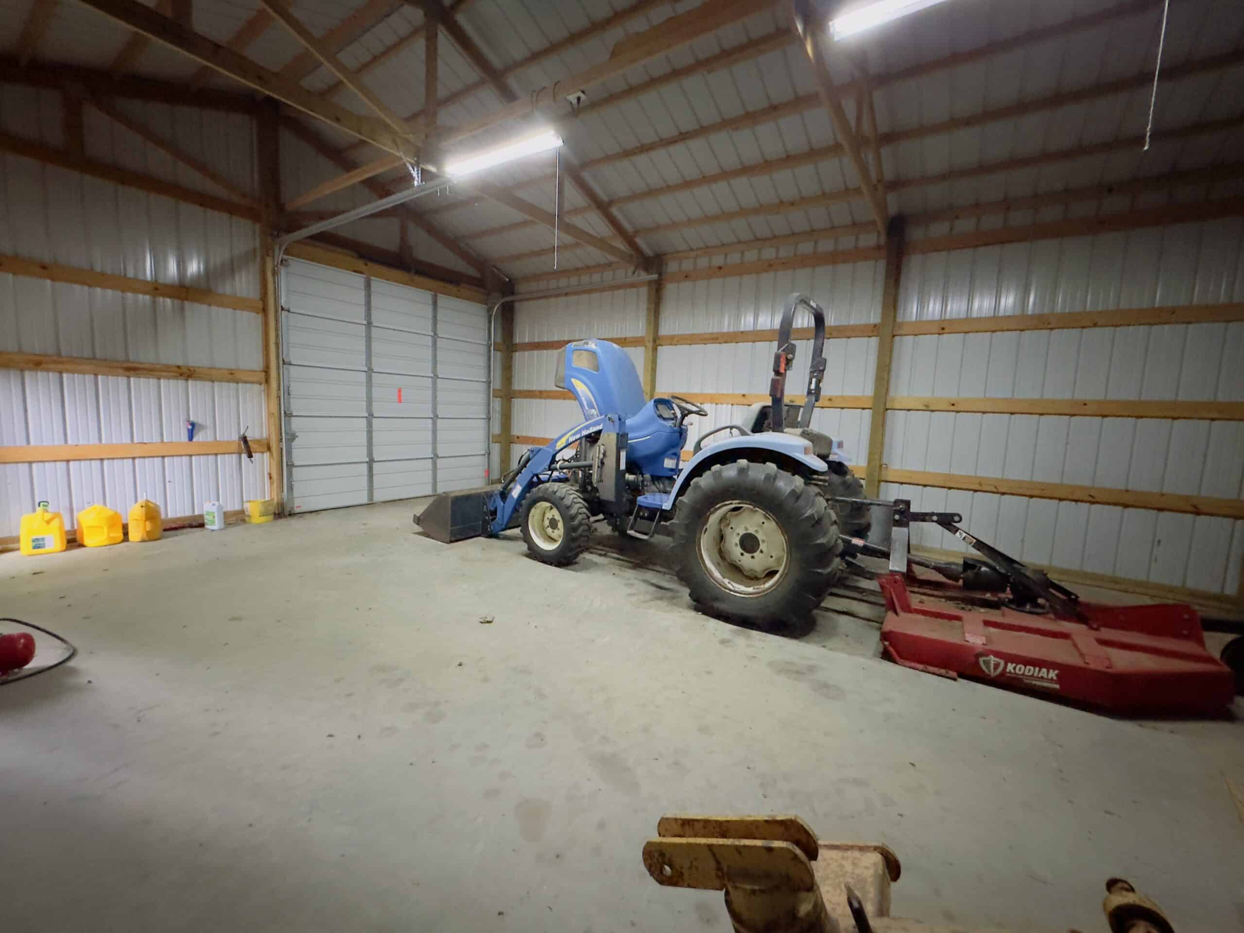 HOME WITH LARGE HUNTING ACREAGE AND FARMING LAND IN ARKANSAS