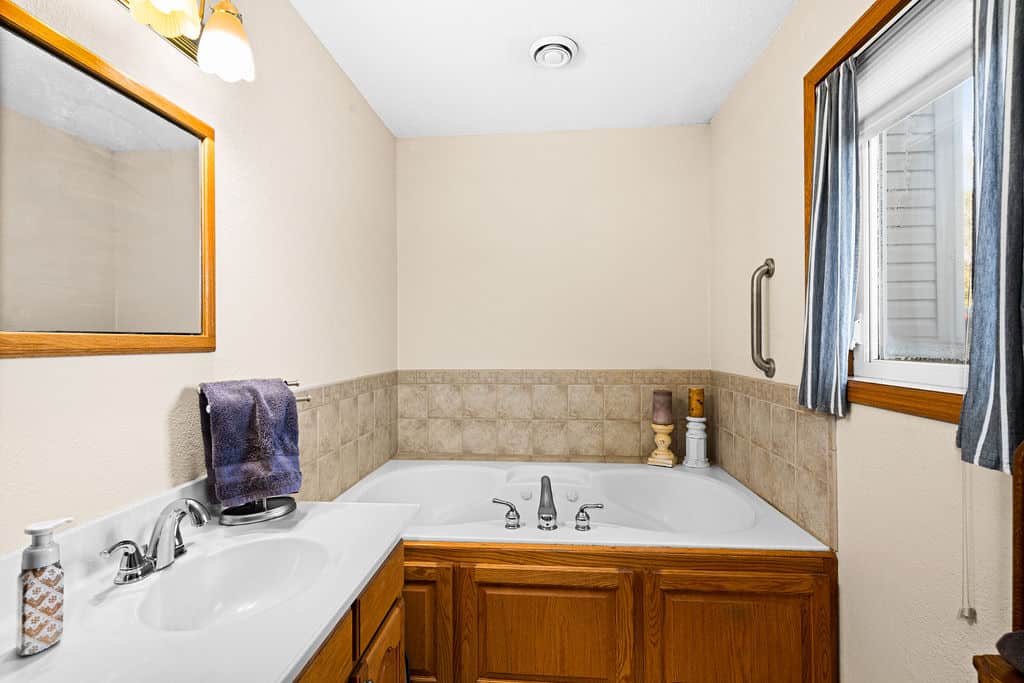 Country Home on 70 Wooded Acres For Sale in Finlayson MN