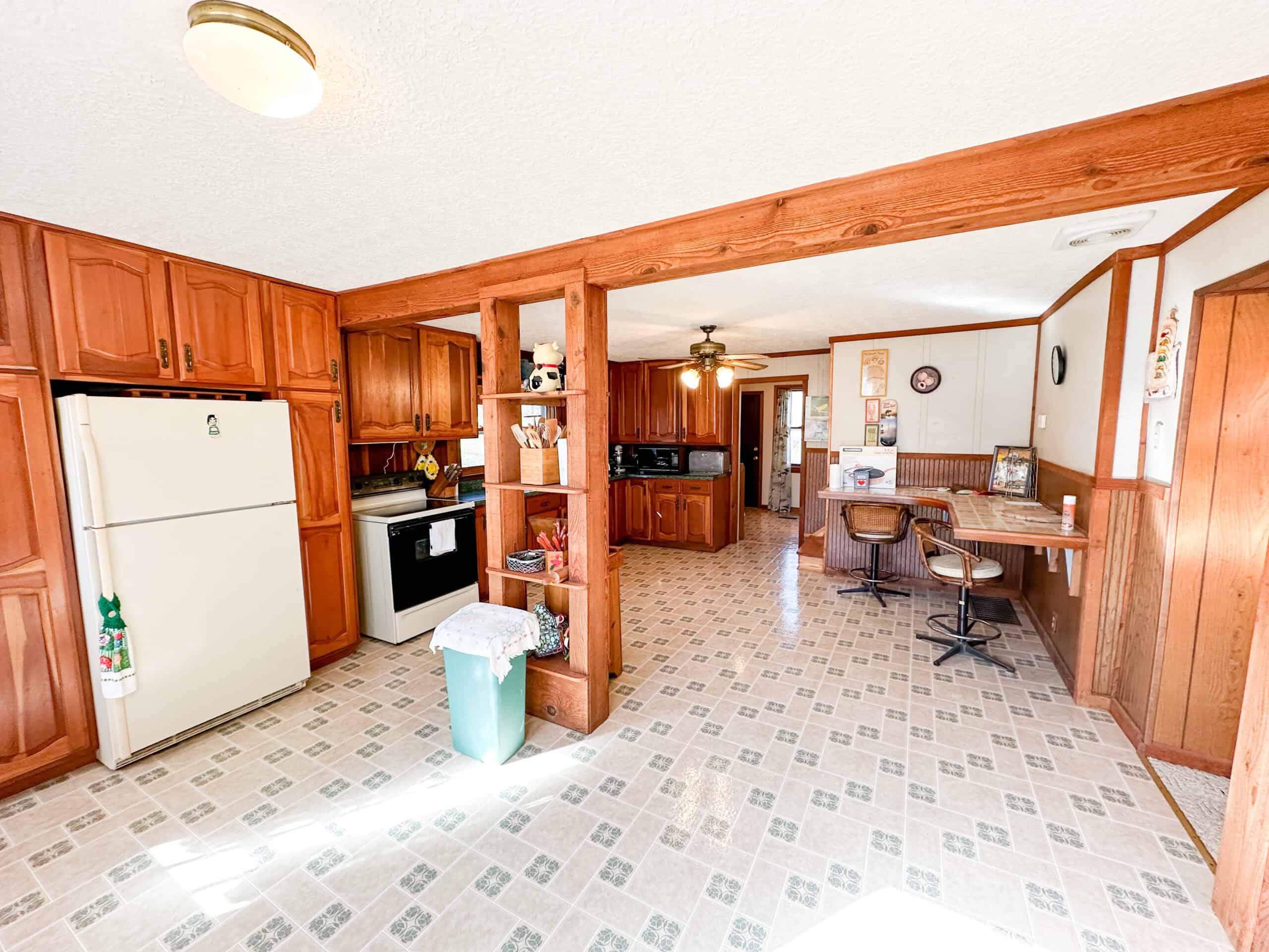 Farm and Home for Sale in Bunker, Missouri