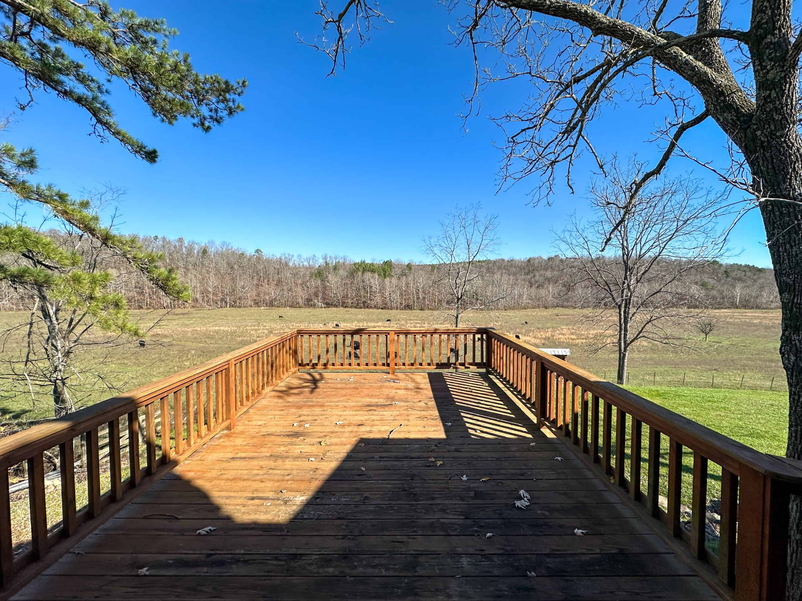 Farm and Home for Sale in Bunker, Missouri