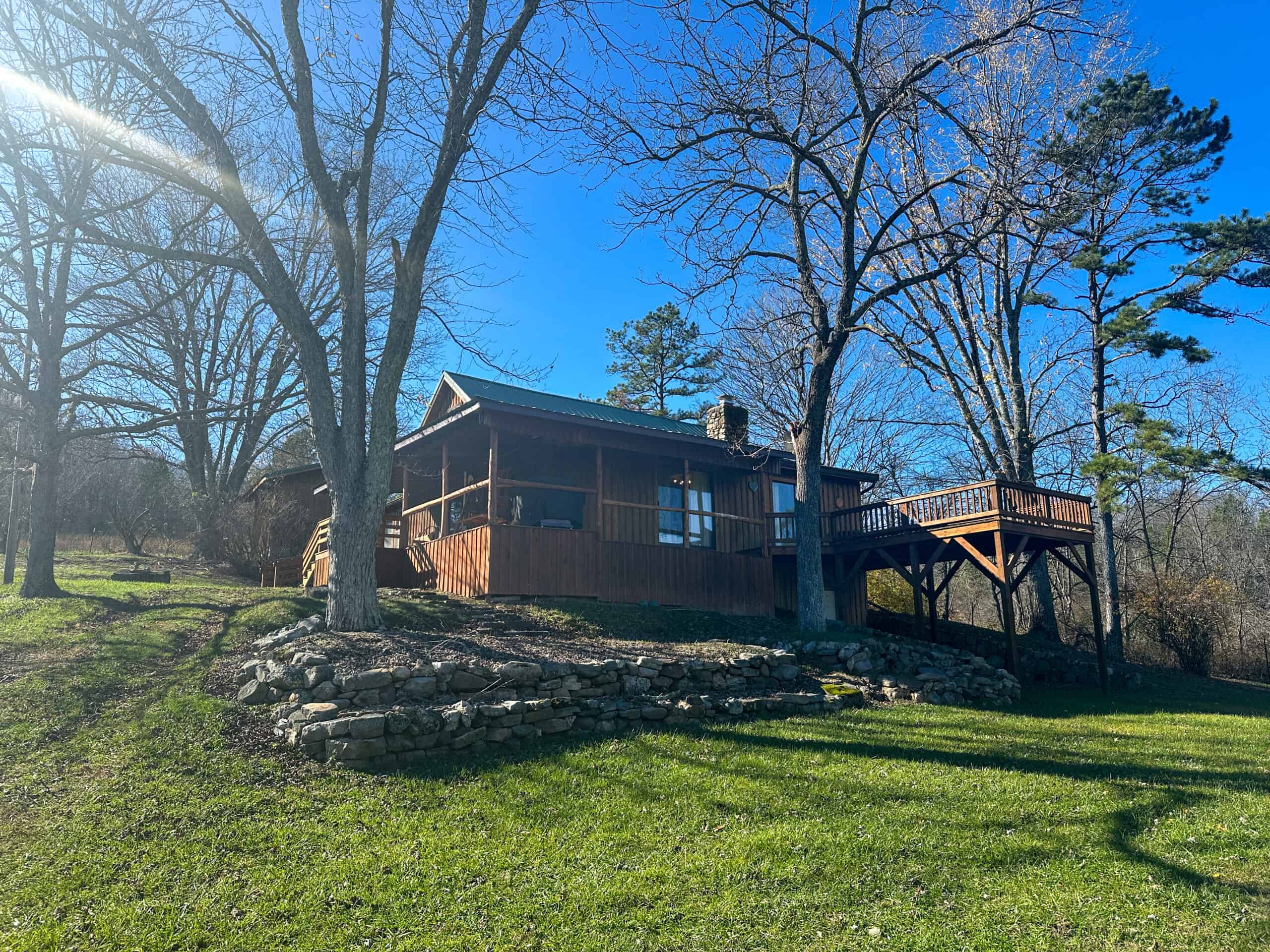 Farm and Home for Sale in Bunker, Missouri