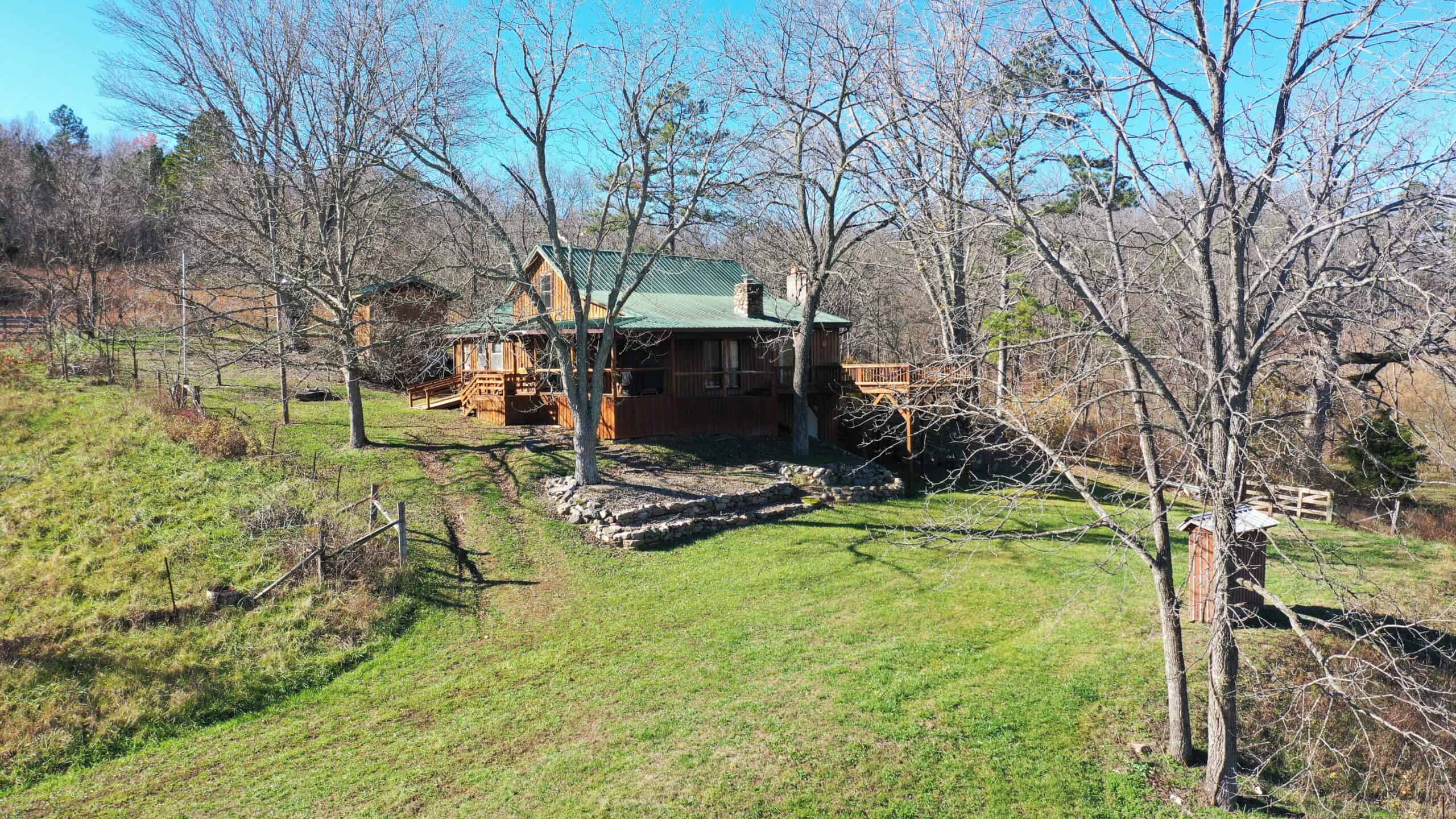 Farm and Home for Sale in Bunker, Missouri