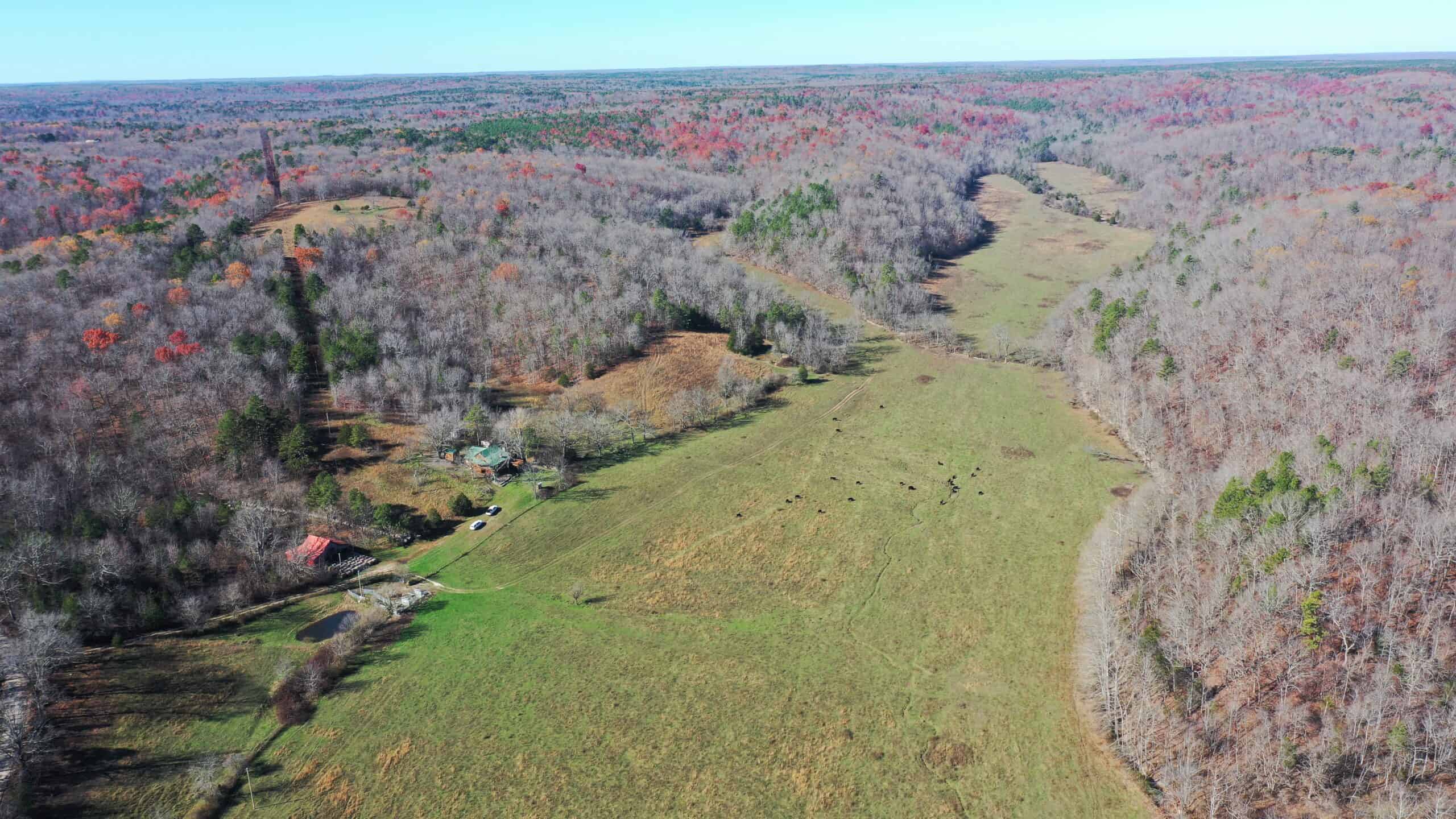 Farm and Home for Sale in Bunker, Missouri