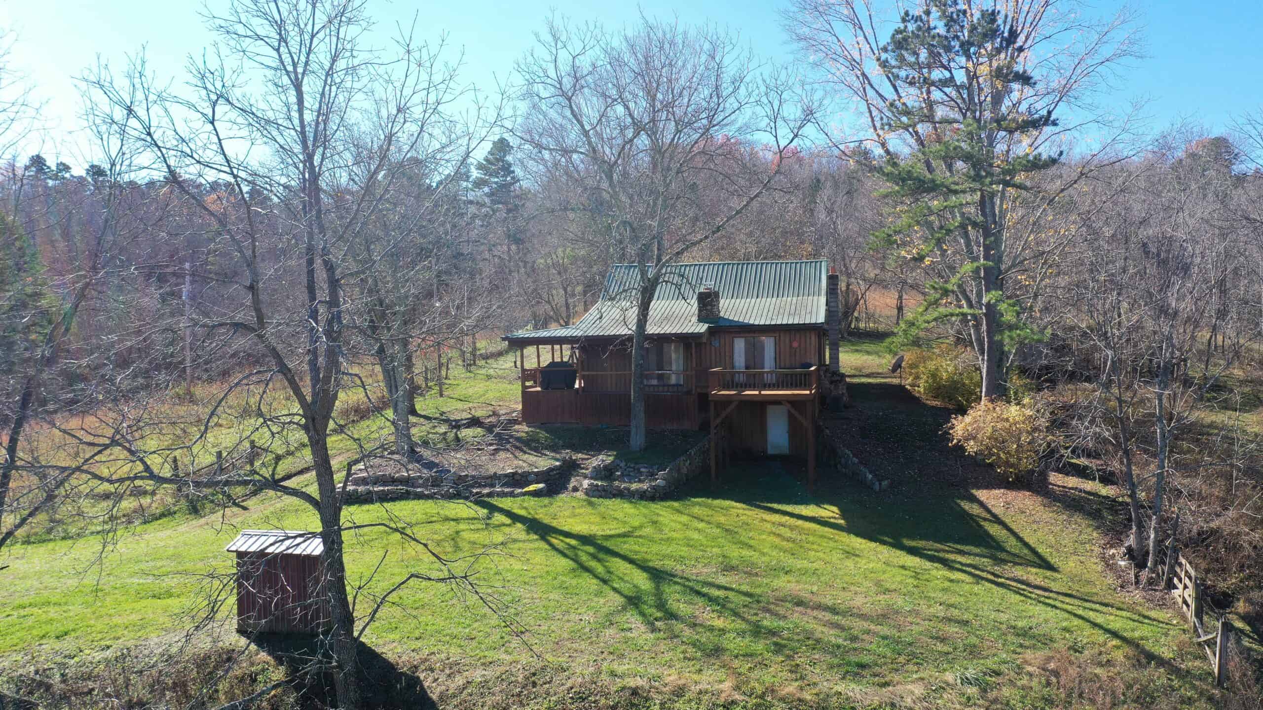 Farm and Home for Sale in Bunker, Missouri