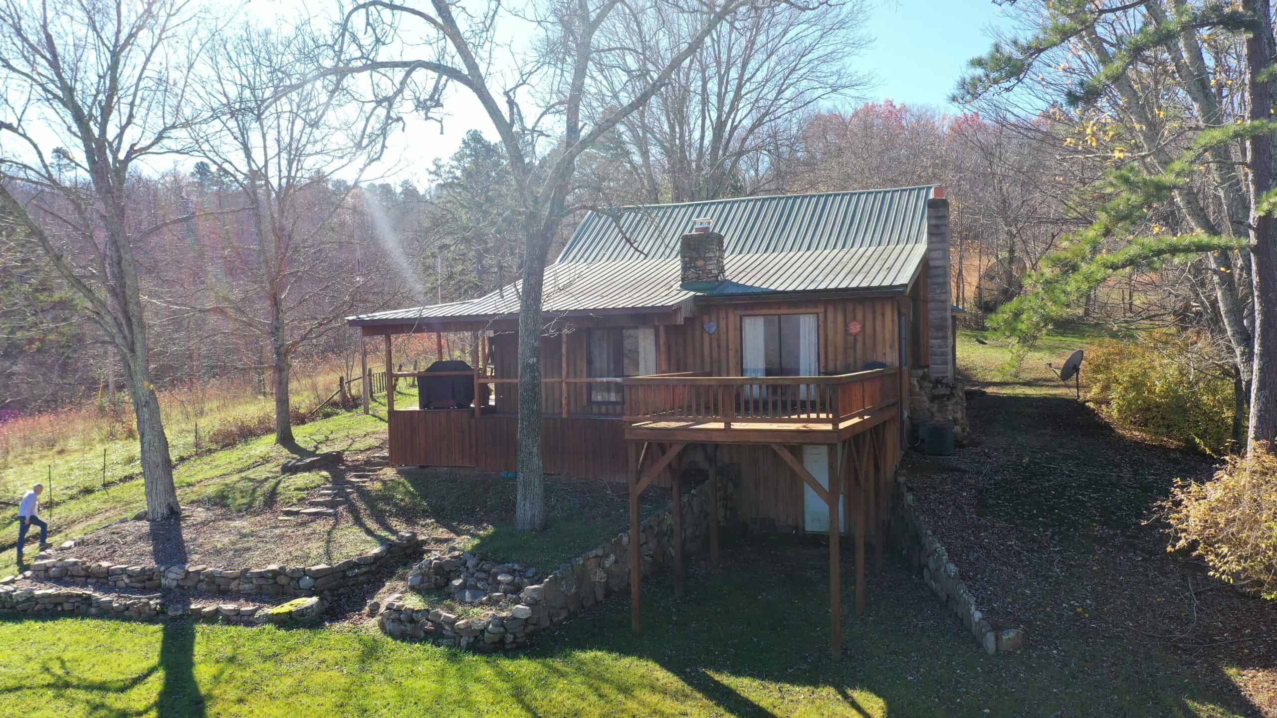 Farm and Home for Sale in Bunker, Missouri