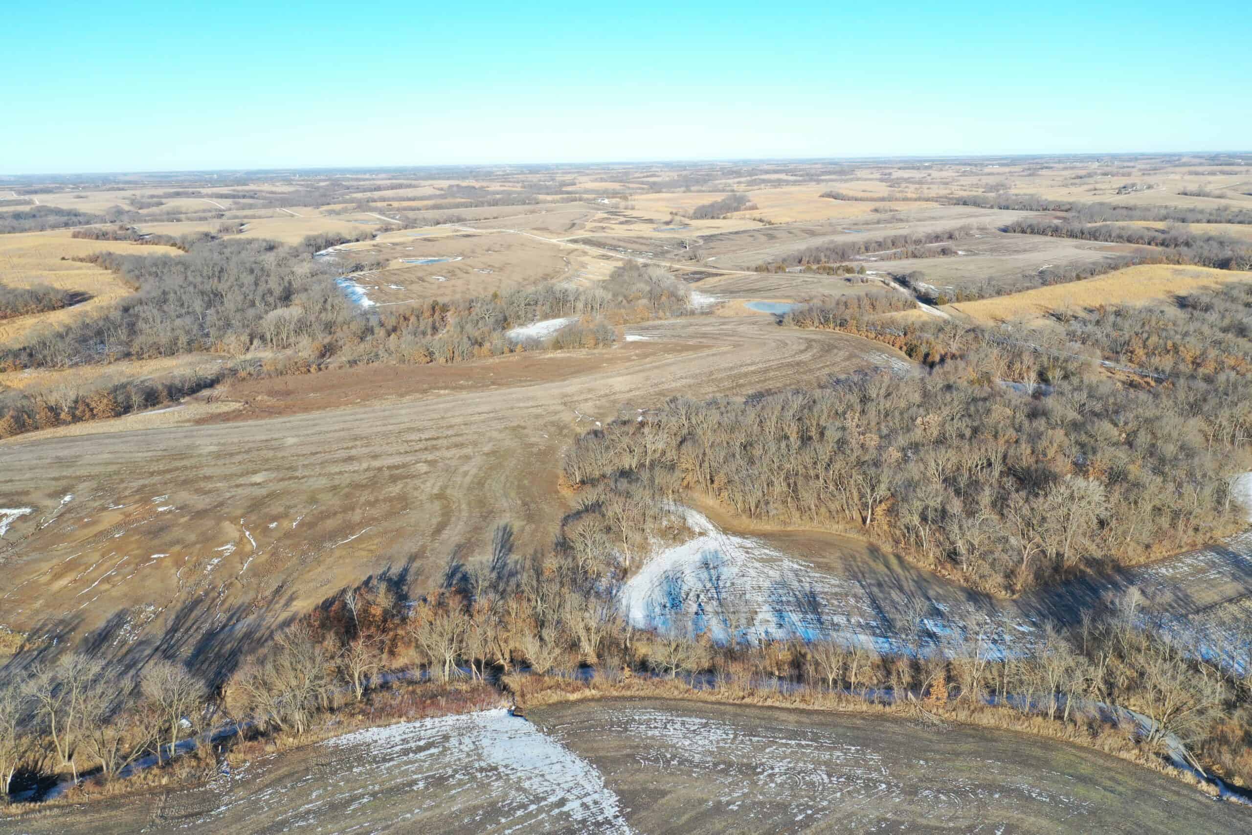 Albany, Mo farm ground 108 acres m/l