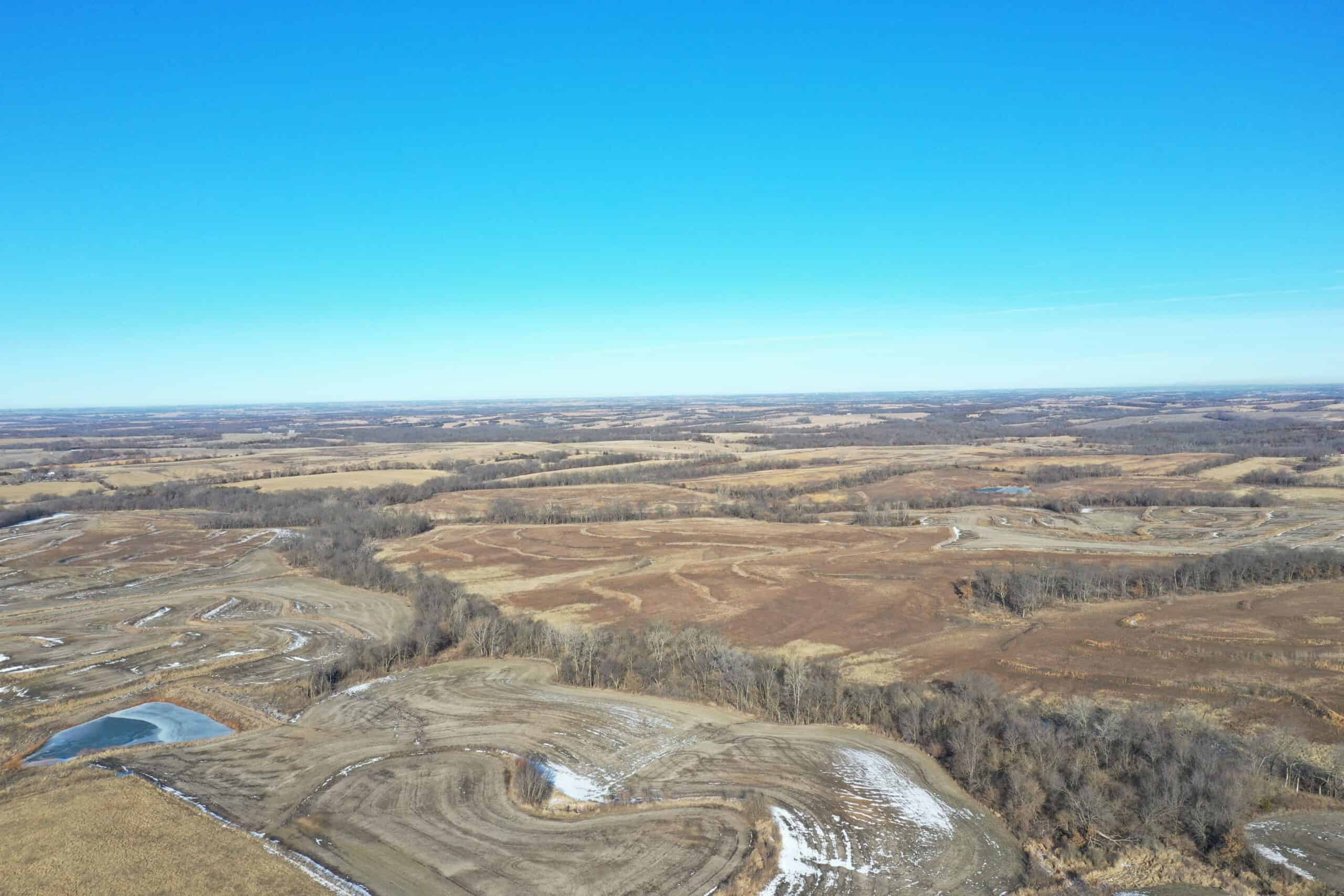 Albany, Mo farm ground with 631 m/l acres