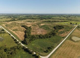 Farm Ground Northeast of Albany, Mo. 156 acres m/l