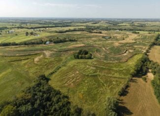 Farm Ground Northeast of Albany, Mo. 156 acres m/l