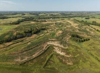 Farm Ground Northeast of Albany, Mo. 156 acres m/l