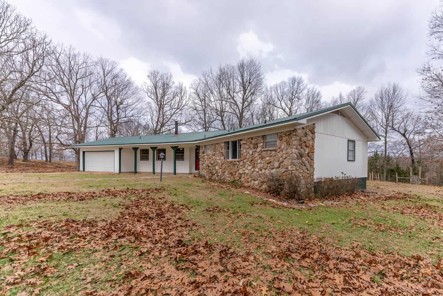 OZARKS COUNTRY HOME & FARM FOR SALE NEAR SALEM AR