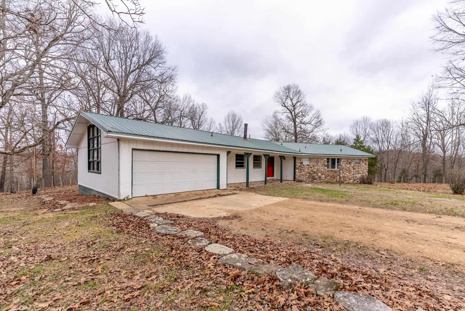 OZARKS COUNTRY HOME & FARM FOR SALE NEAR SALEM AR