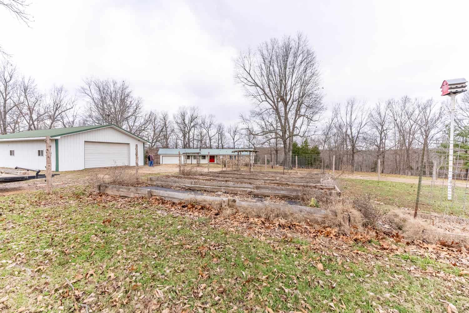 OZARKS COUNTRY HOME & FARM FOR SALE NEAR SALEM AR