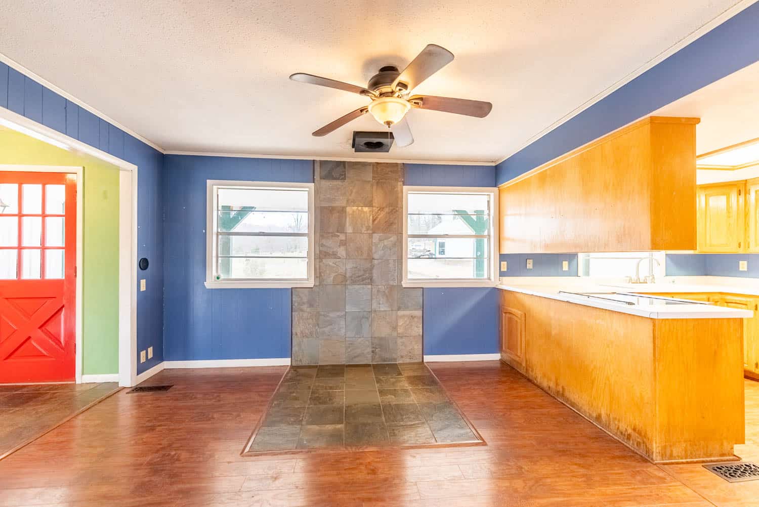 OZARKS COUNTRY HOME & FARM FOR SALE NEAR SALEM AR