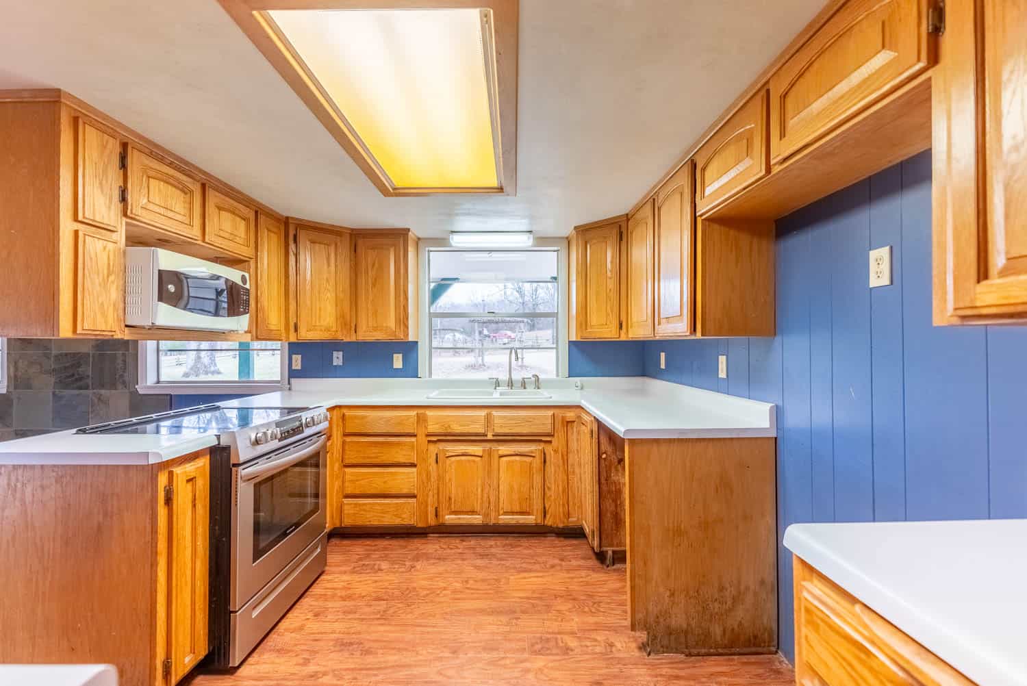 OZARKS COUNTRY HOME & FARM FOR SALE NEAR SALEM AR