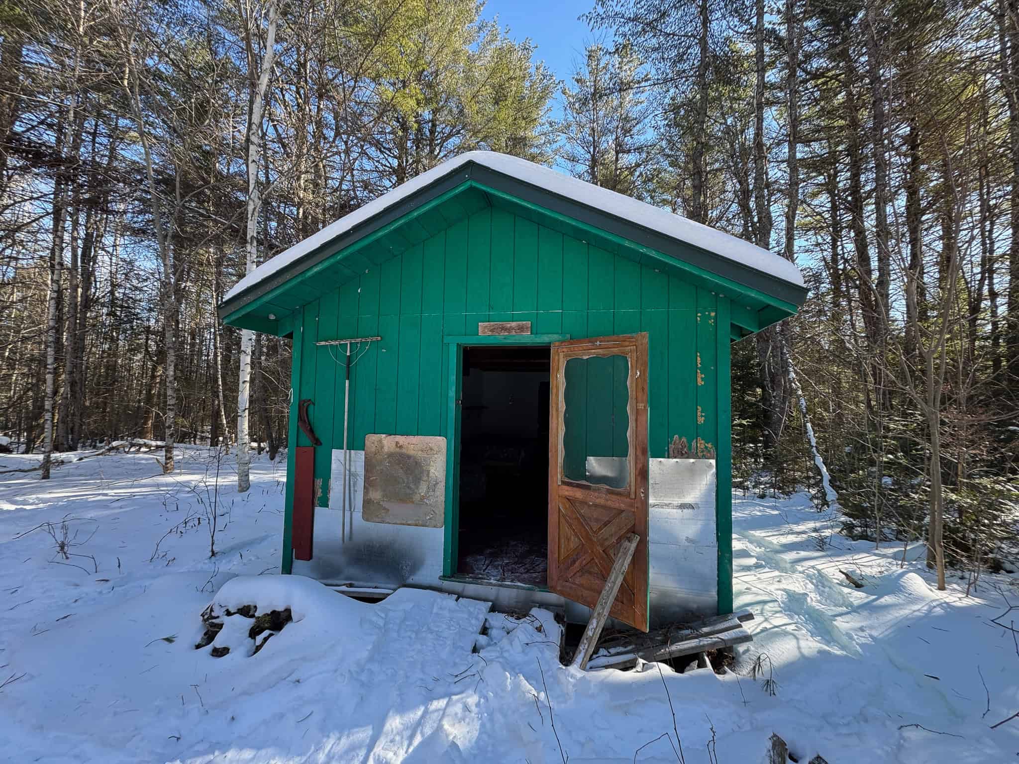 32 Acres with Off-Grid Cabin