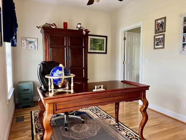 Country Home and Farmland for Sale in Jetersville, VA