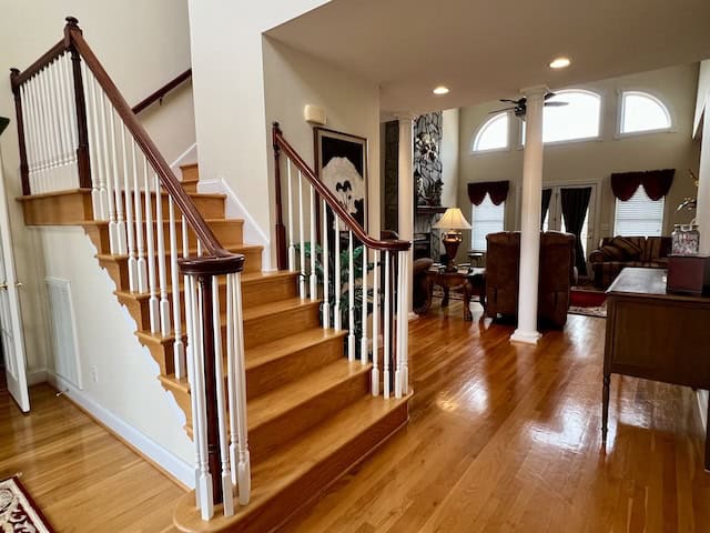 Country Home and Farmland for Sale in Jetersville, VA