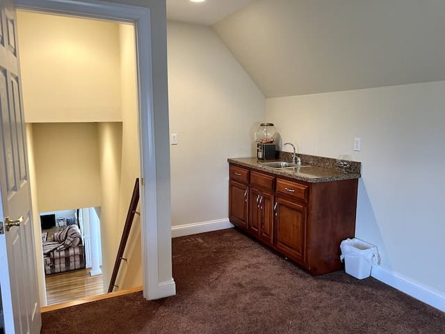 Country Home and Farmland for Sale in Jetersville, VA