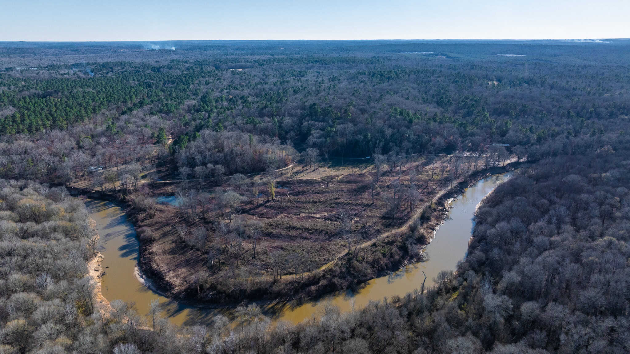 East Texas Hunting Land for sale Sabine River Frontage Gladewater TX