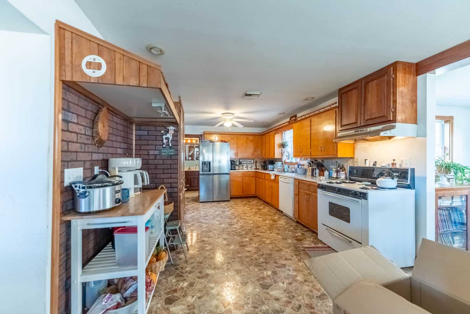 Farm for Sale in the Missouri AND Arkansas Ozarks
