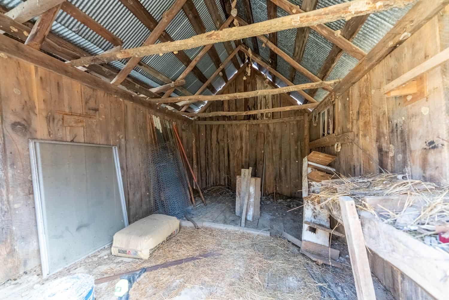 Farmhouse and 82 Acres in the Oregon County Ozarks