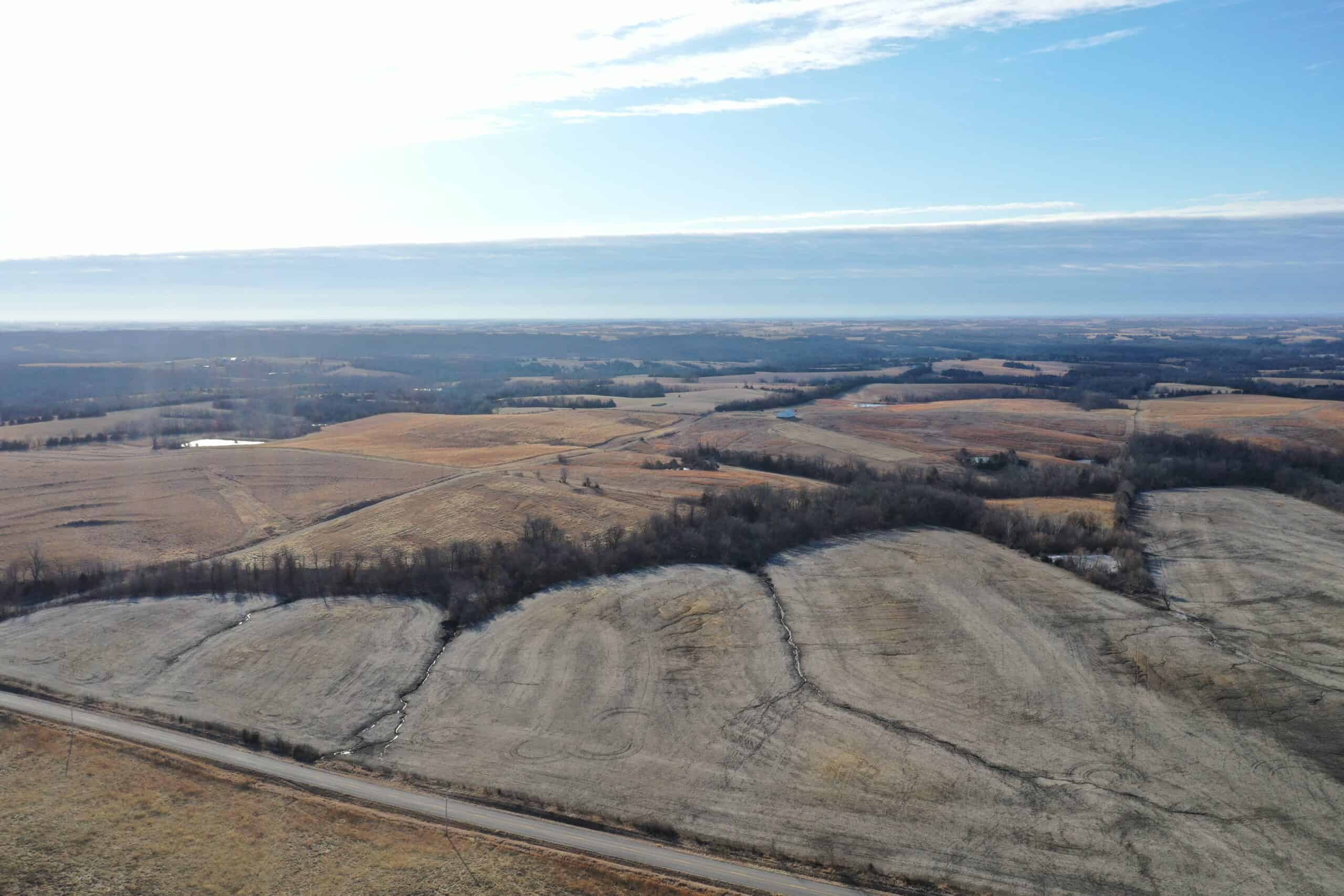 Albany, Mo farm with 196 m/l Acres