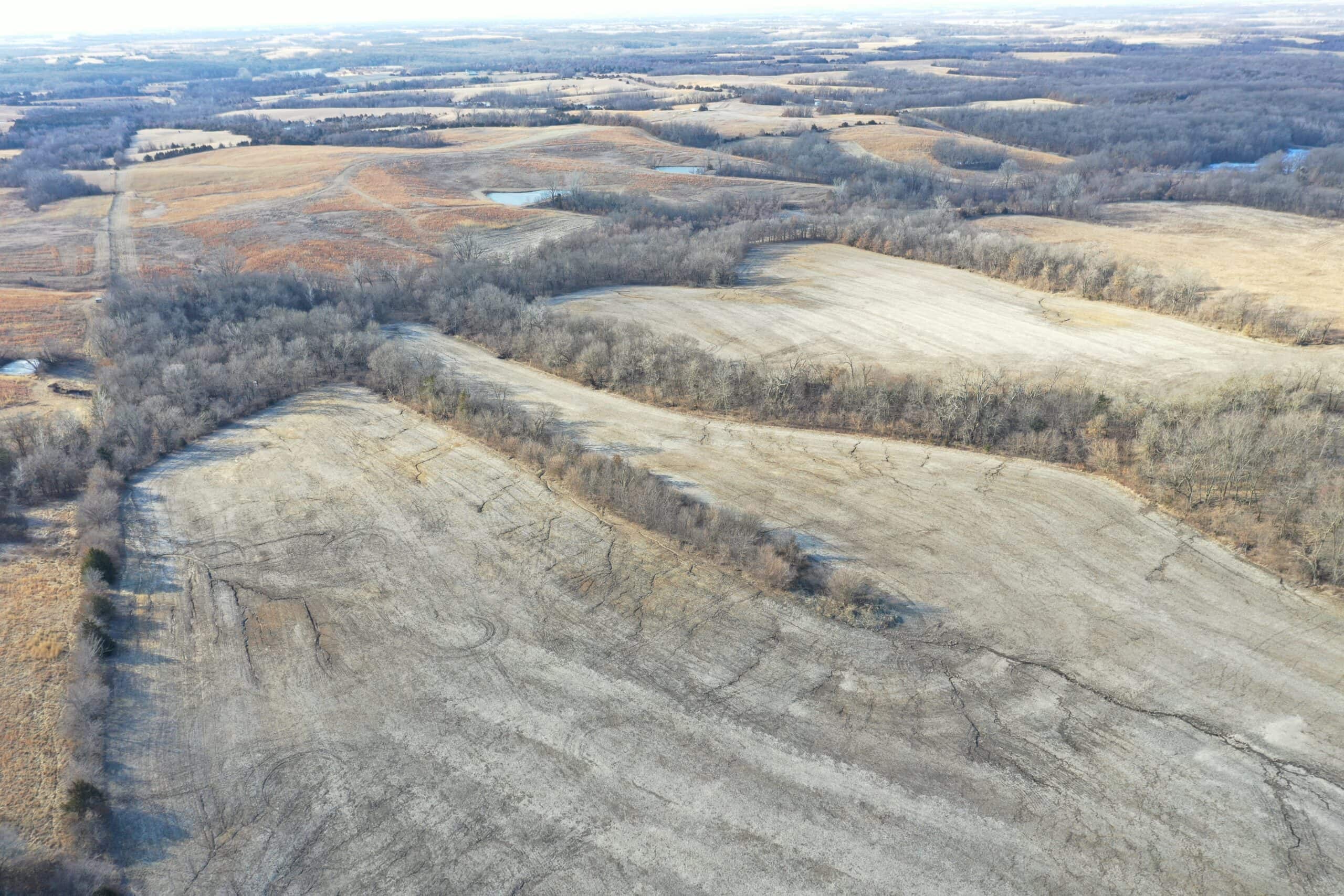 Albany, Mo farm with 196 m/l Acres
