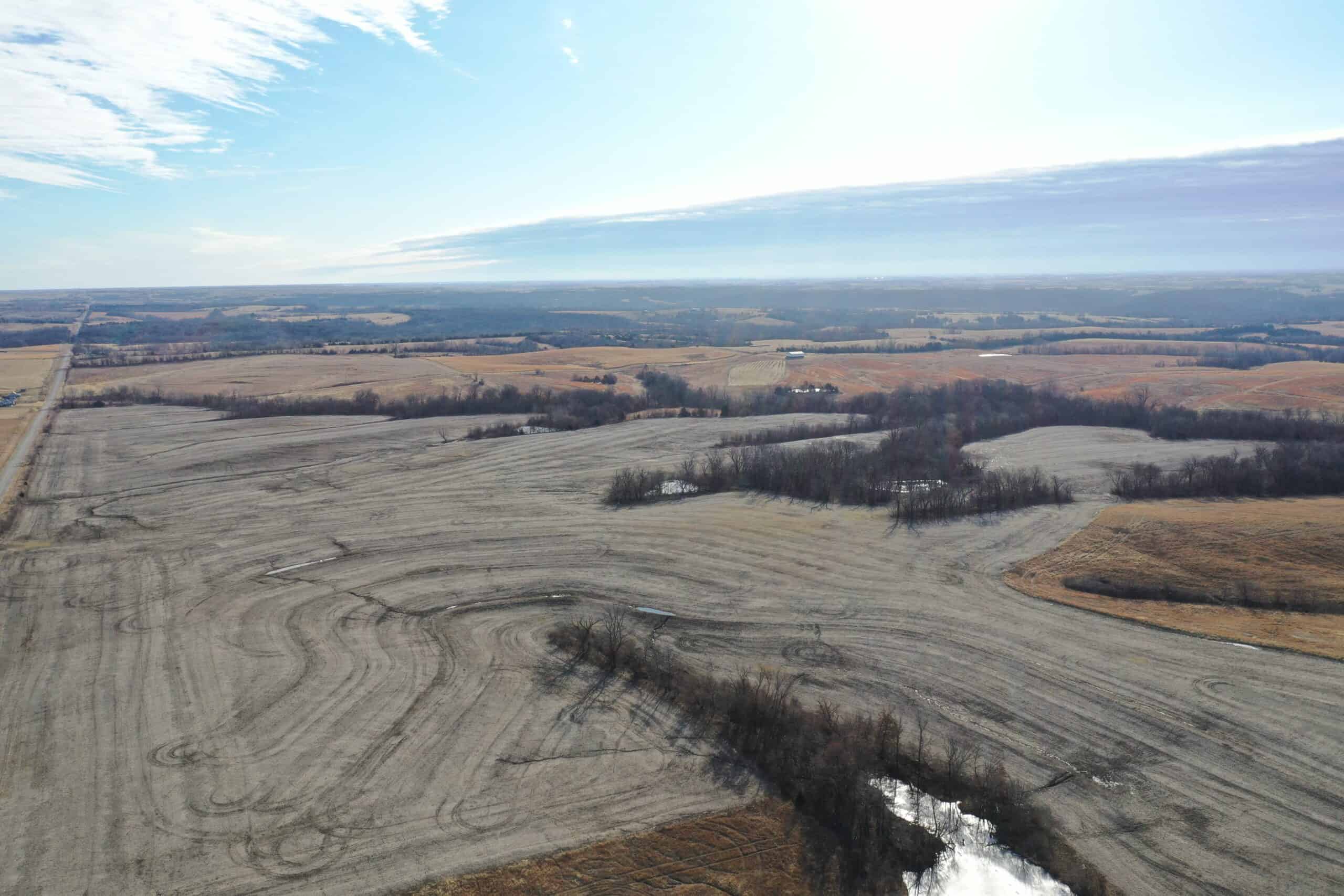 Albany, Mo farm with 196 m/l Acres
