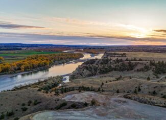 Hunter’s Paradise: Country Home on 160+ Acres in Custer, Montana
